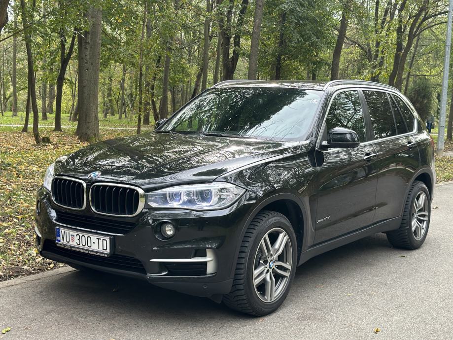 BMW X5 30d xDrive* 2015g*ALU 19* 7 SJEDALA* REZERVISANO*