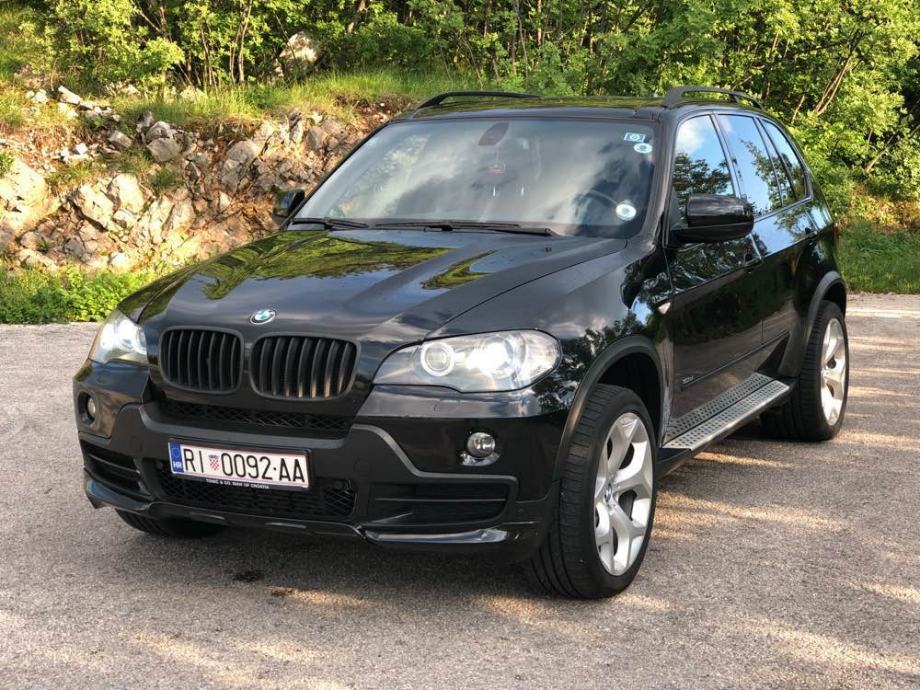 Bmw x5 e70 белый