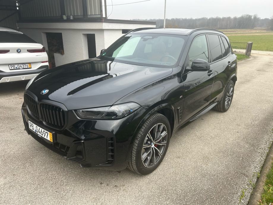 BMW X5 xDrive30d automatik M-sport PRO panorama, head up, kukao