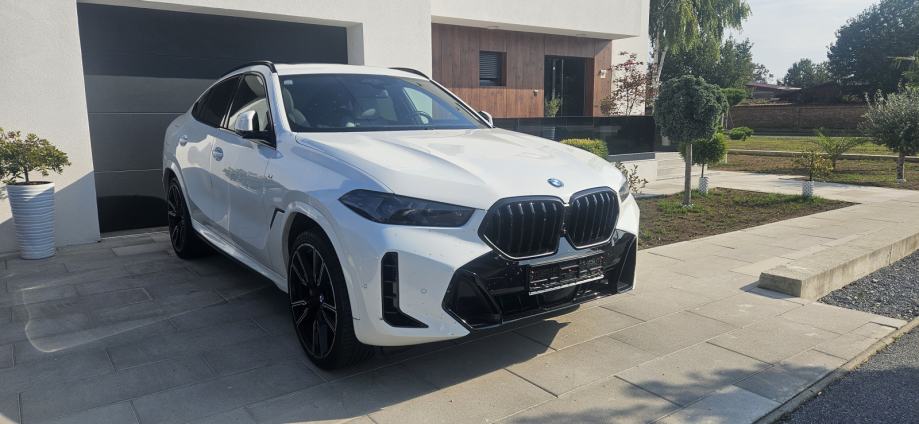 BMW X6 xDrive30d. M sportpaket. Novi model!