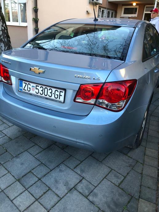 Chevrolet cruze 1 8