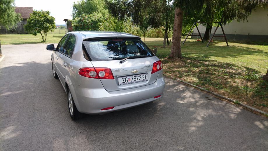 Chevrolet lacetti 2