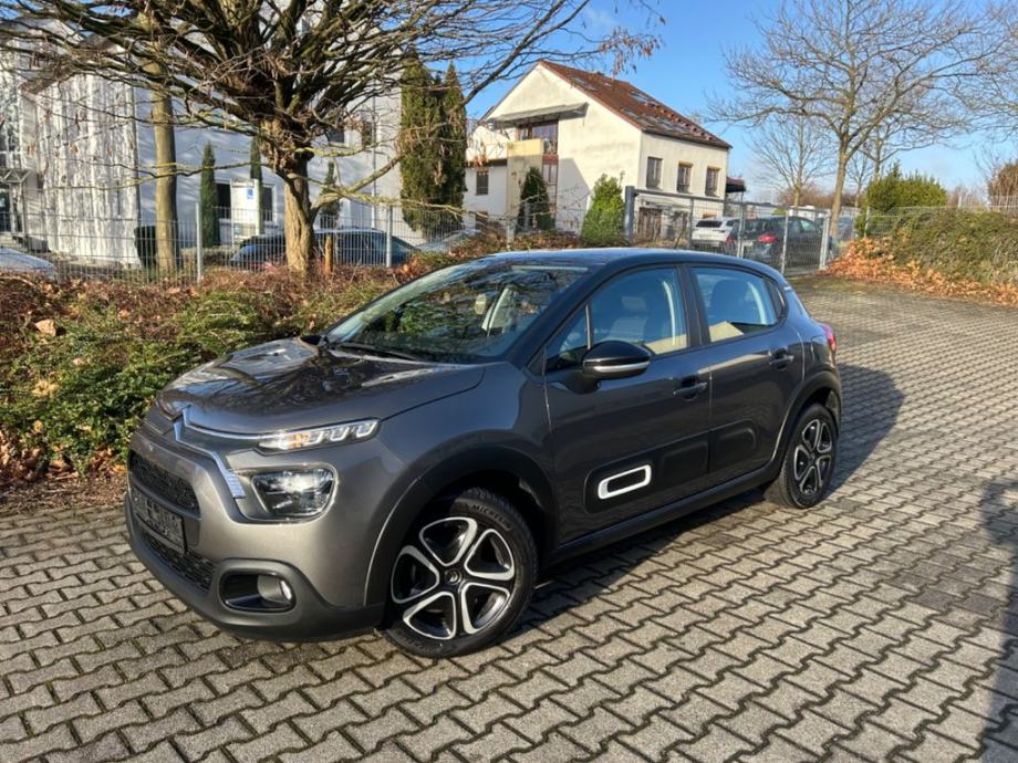 Citroën C3 1,2 PureTech *svojim kamionima uvozimo - do registracije*