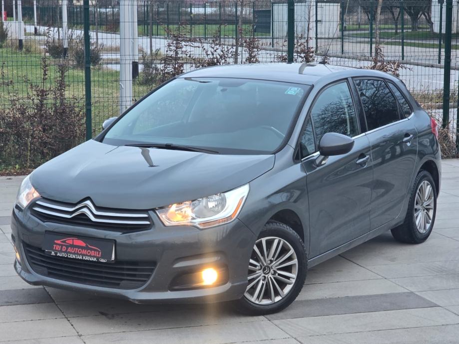 Citroen C4 1.6 HDI 2012g MEDVESCAK * SERVISNA KNJIGA* REG DO 12/2025g