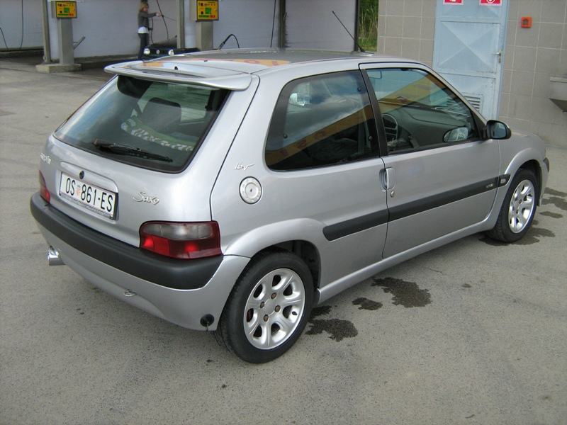 Citroen saxo книга