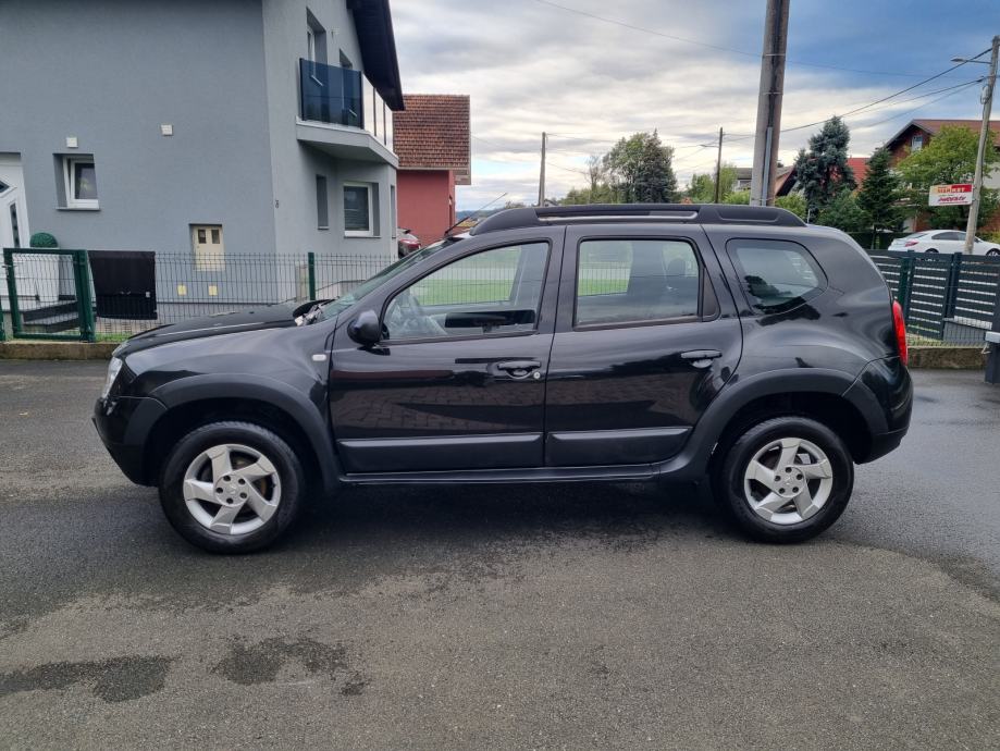 Dacia Duster 1.5 DCI 2013g REG:03/25 170 Tkm 100% SERVISNA  TOP-STANJE