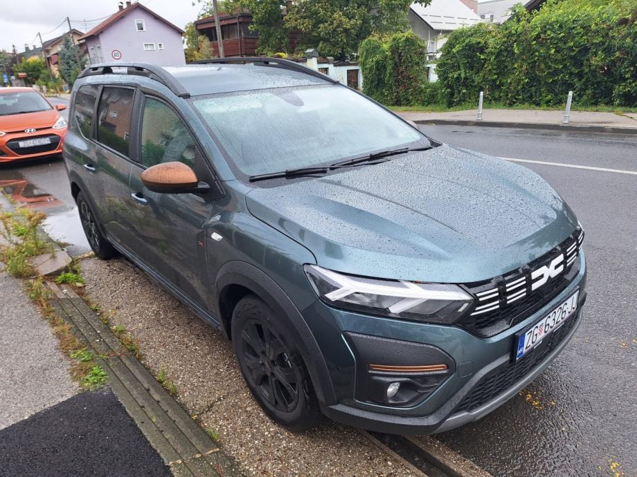 Dacia Jogger Hybrid 140 Extreme (7 sjedala)