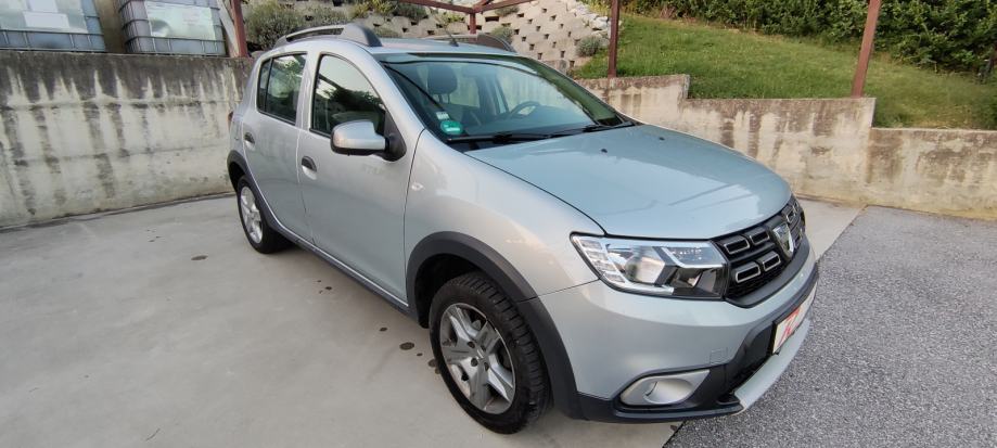 Dacia Sandero 1,5 stepway II, Prestige, navigacija, kamera, klima