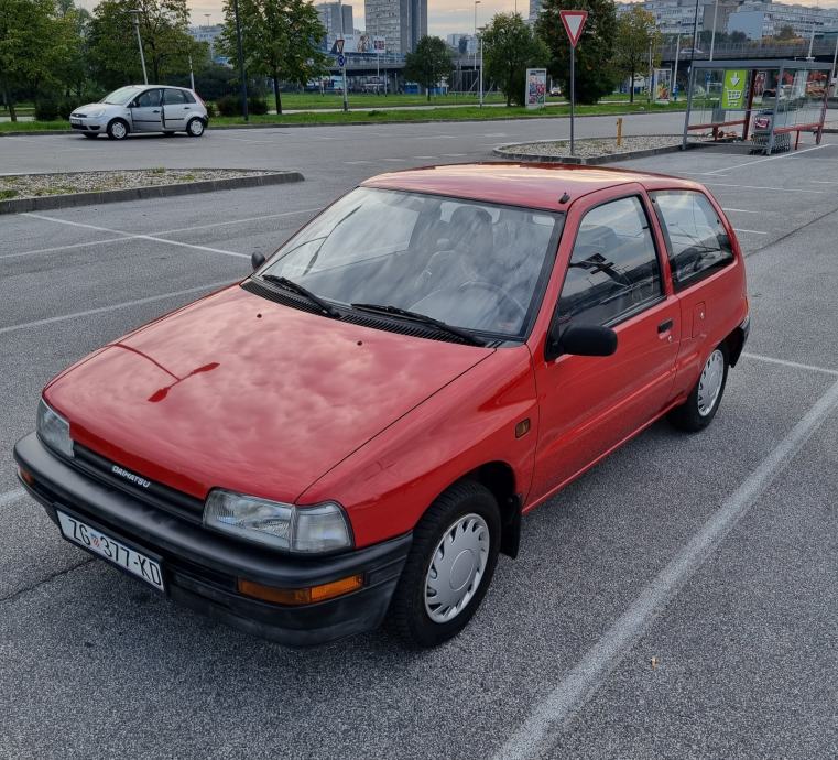 Daihatsu Charade TS- prvi vlasnik, 85000km, registriran godinu dana