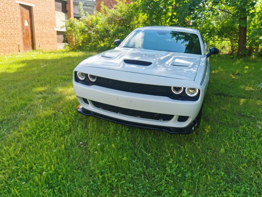 Dodge Challenger 5 7 V8 Hemi R T 2019 God