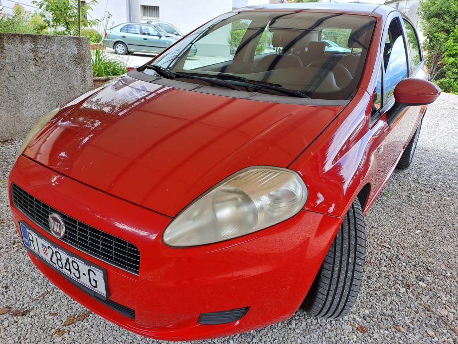 FIAT PUNTO GRANDE 1,4  118000 Km