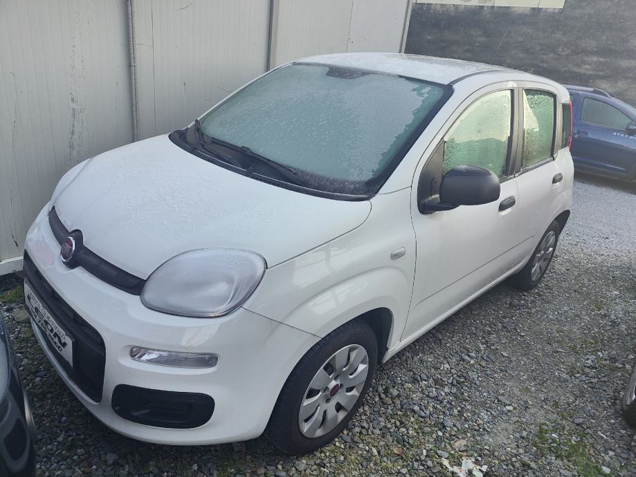 Fiat Panda 1,2,2015 GOD, 140000 KM, KLIMA,KARTICE