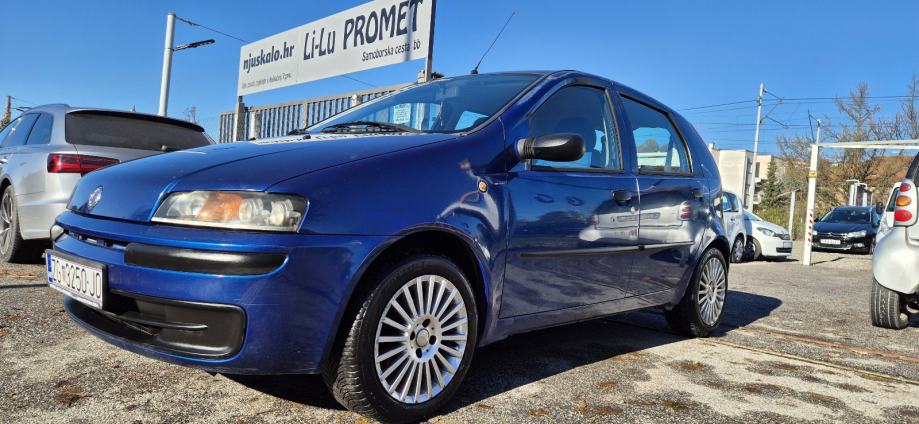 Fiat Punto 1,2//kupac ne plaća prijenos vl//odlican//