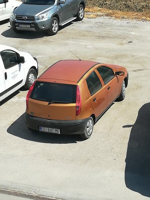 Fiat Punto 1,2 reg. 23.05.2019., 2000 god.