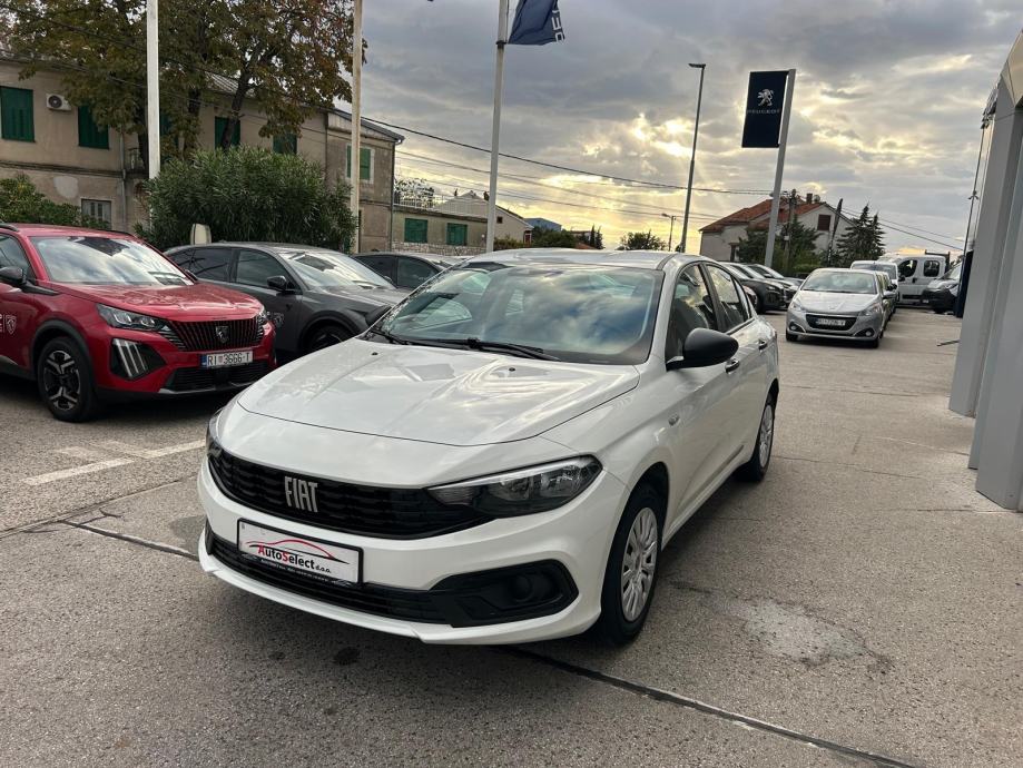 Fiat Tipo 1,0 - 27.000km - model 2022 - SERVISNA - NOVO - REG 1GOD !