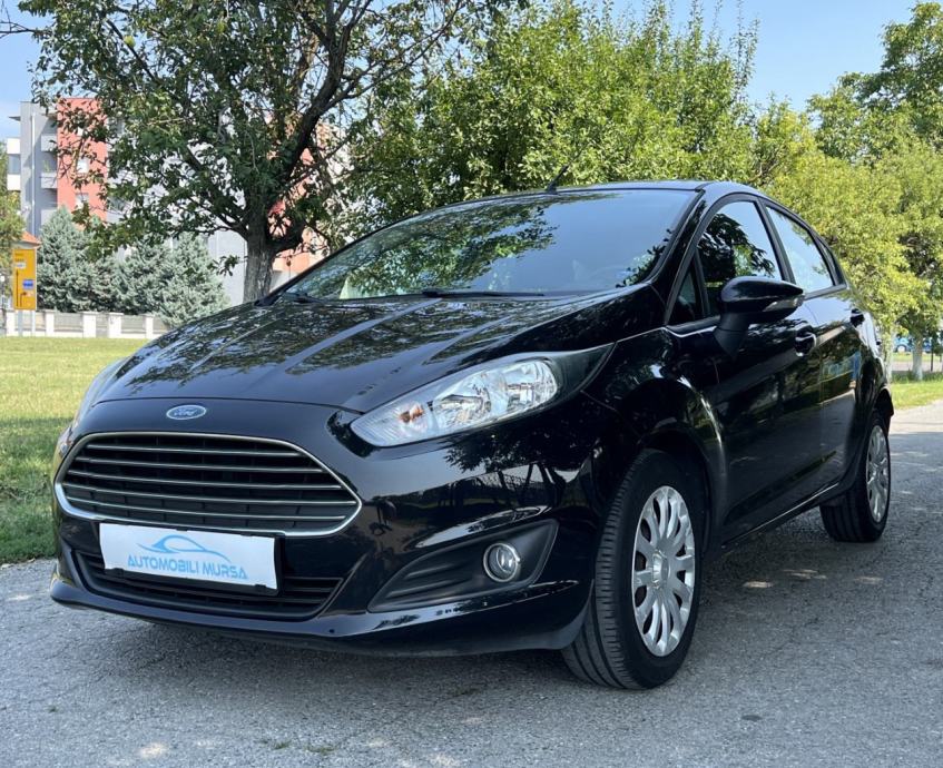 Ford Fiesta 1,4 i * odlično stanje*reg 1 god*tvornički plin * zamjena