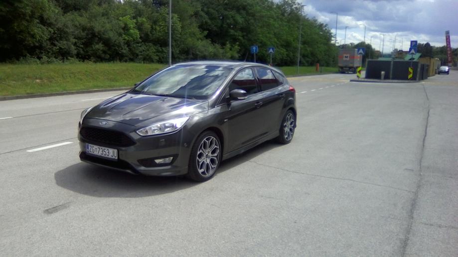 Ford Focus 1,5 ST ecoboost,ZAMJENA ZA SKUPLJE,JEFTINIJE