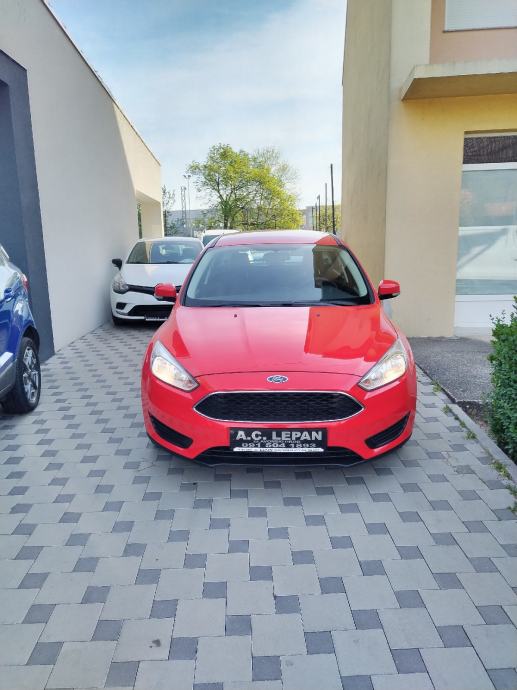 Ford Focus 1,5 TDCi,2015god,JAMSTVO,EURO KUKA,6 BRZINA,NA IME KUPCA