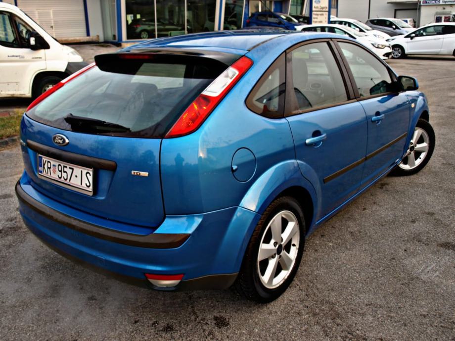 Ford focus 2006 года