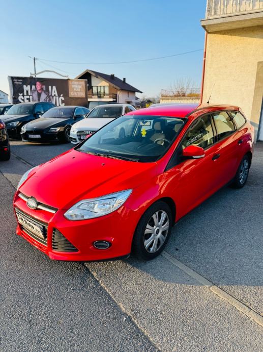 Ford Focus Karavan 1.0 benzin 101ks