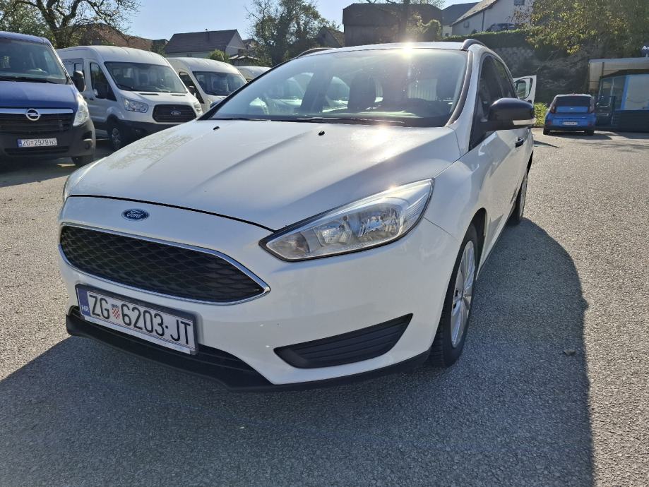 Ford Focus Karavan 1,5 TDCi Klima,REG: 04/2025,Kupljen, Servsna Knjiga