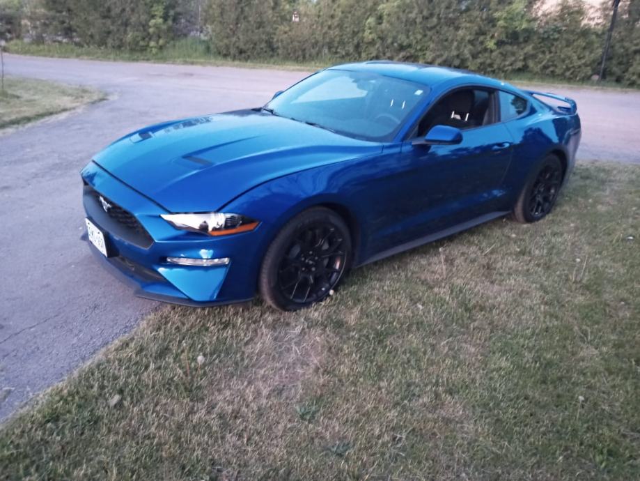 Ford Mustang 2,3