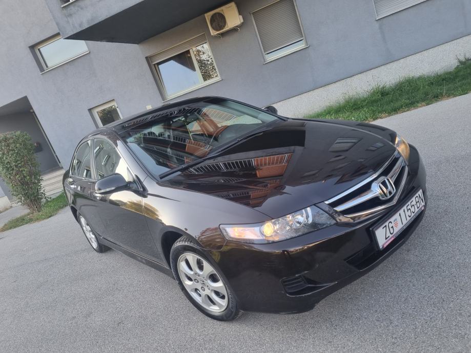 Honda Accord 2,0 Sport I-Vetec Hr-Vozilo,Samo 82000km,REZERVIRANO, 2006 ...