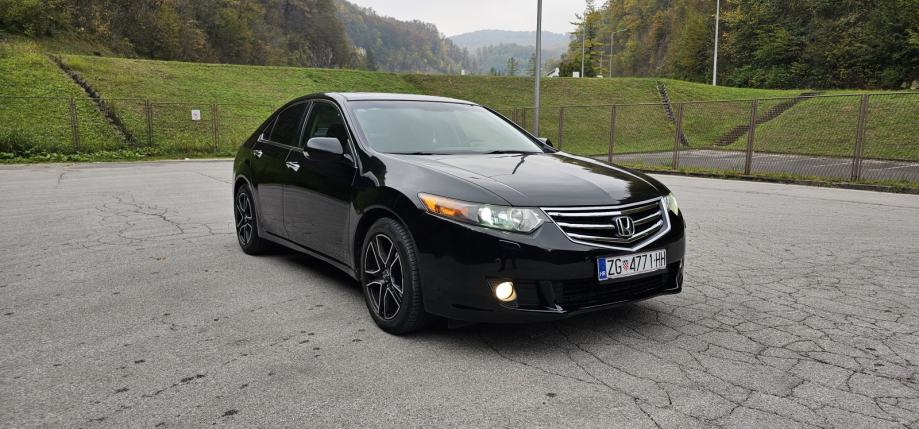 Honda Accord 2,4 i reg.do 06/2025,Odlično stanje