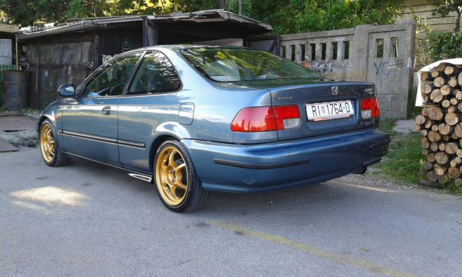 Honda Civic Coupe b18