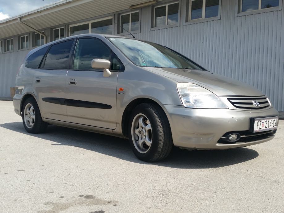 Honda stream 2 поколения