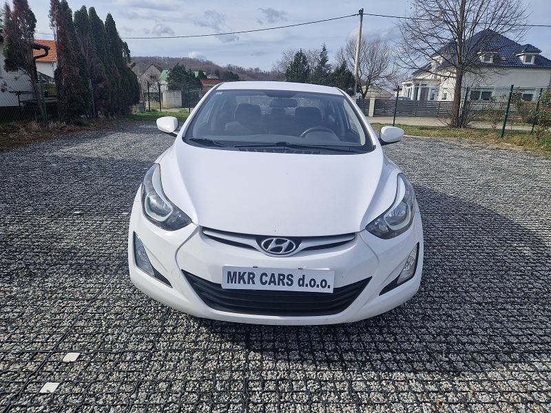 Hyundai Elantra 1 6 MPI 2014 God