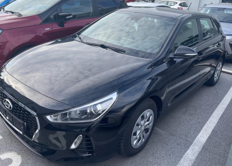 Hyundai i30 1,4 MPI "PRVI VLASNIK"NIJE UVOZ"66.300 KM"