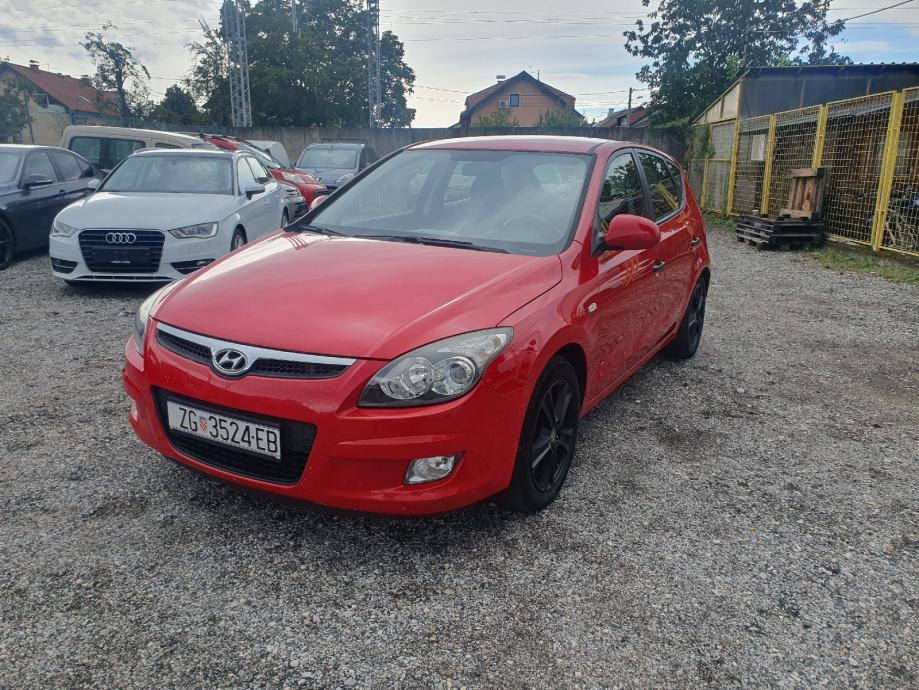 Hyundai i30 1,6 CRDi