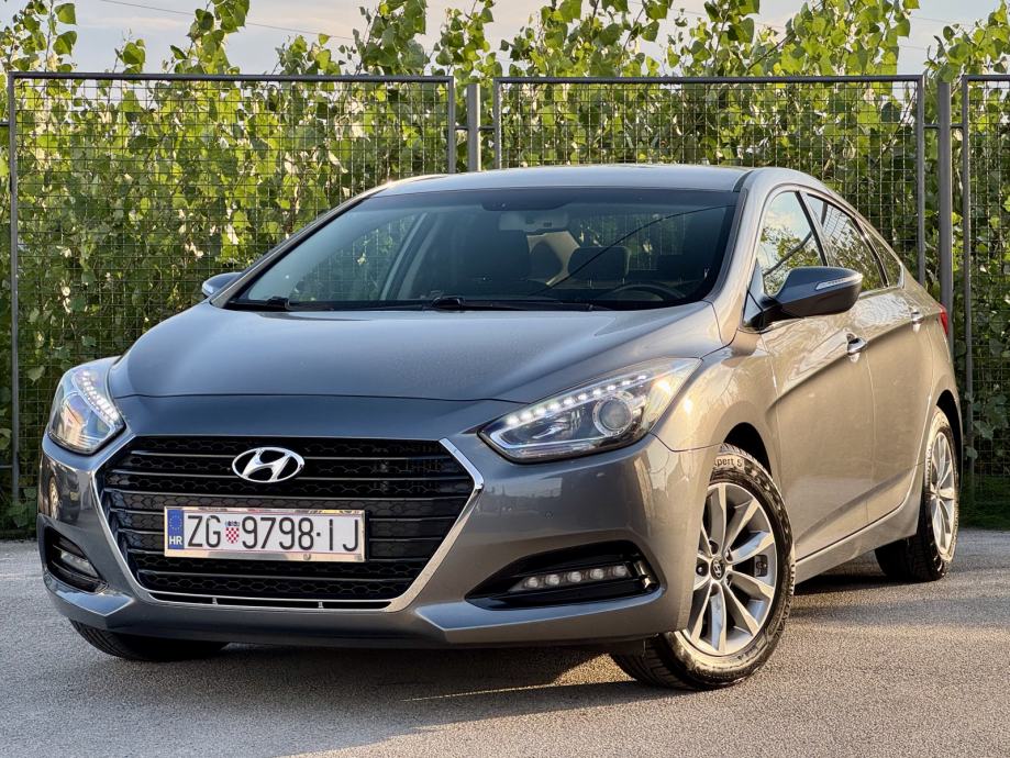 Hyundai i40 1,7 CRDi, Facelift, Navigacija, Xenon, Kupnja na kartice