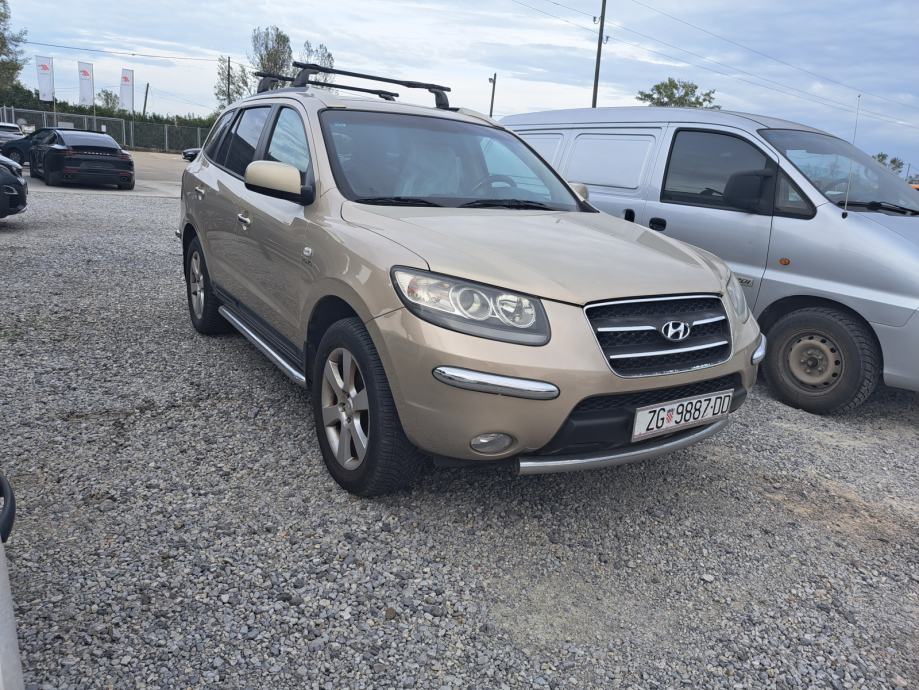 Hyundai Santa Fe 2,2 CRDi 4WD 2006g NEISPRAVAN MJENJAČ prodajem...