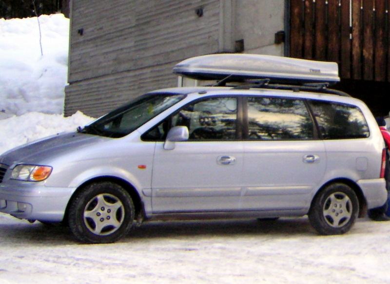 Hyundai trajet 2000