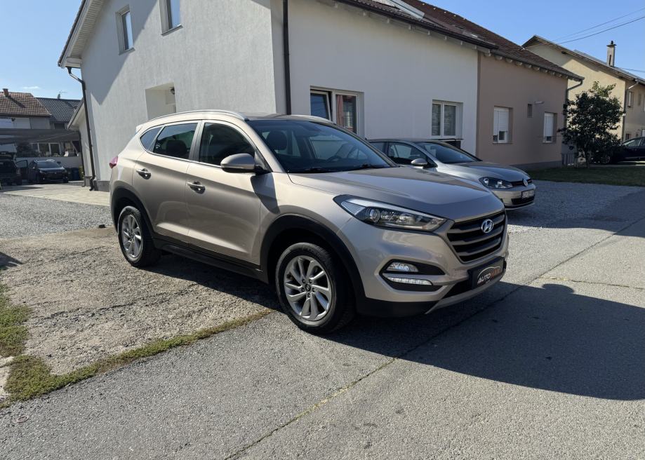 Hyundai Tucson 1,7 CRDi...NAVIGACIJA...KAMERA...ALU...