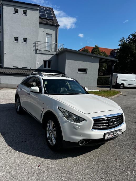 Infiniti FX30 30d automatik