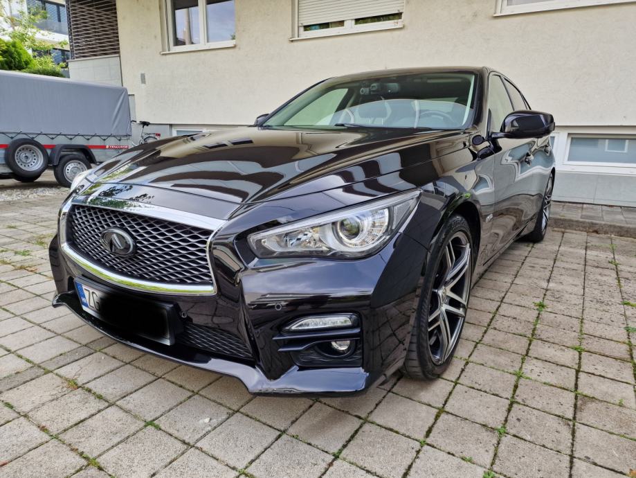 Infiniti Q50 3.5 V6 Hybrid automatik