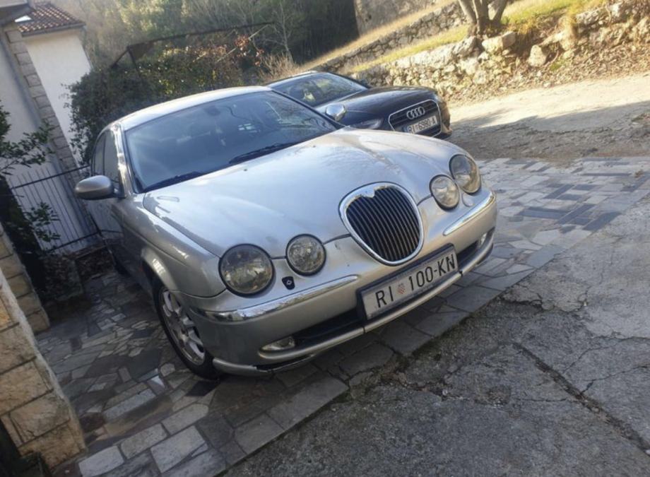 Jaguar S-Type 2,5 V6