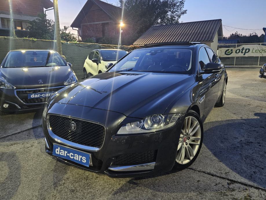 Jaguar XF 2,0 D //AUTOMATIK   2016  FULL GARANCIJA//