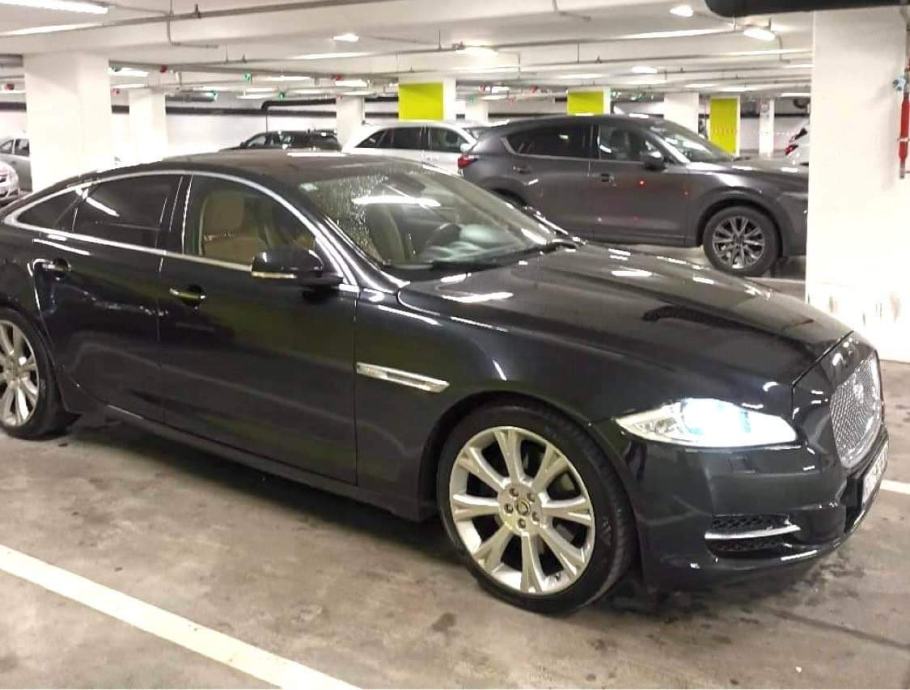 Jaguar XJ 3,0 V6 SWB luxury