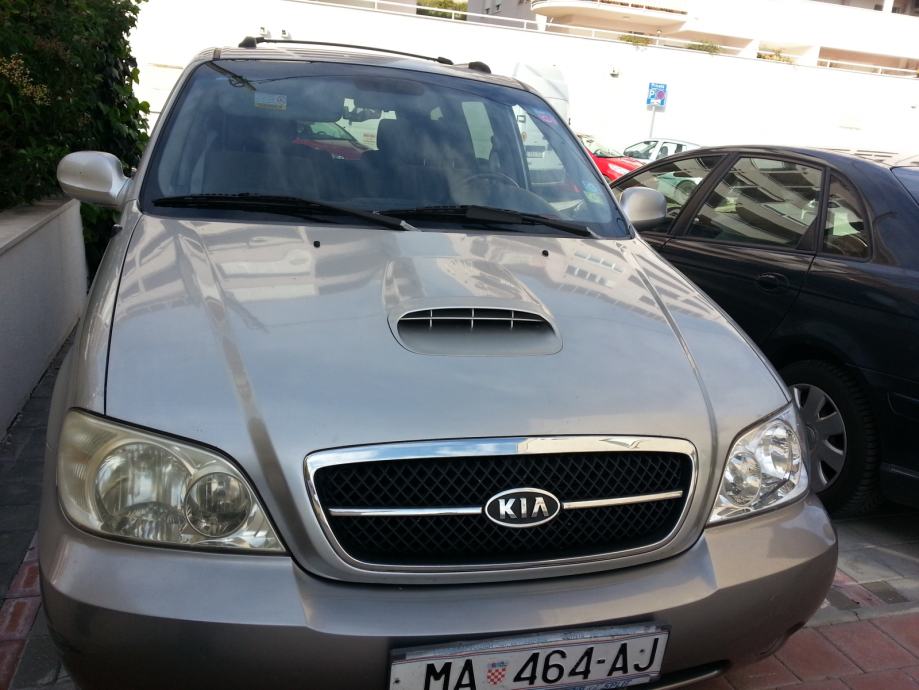 Kia carnival crdi