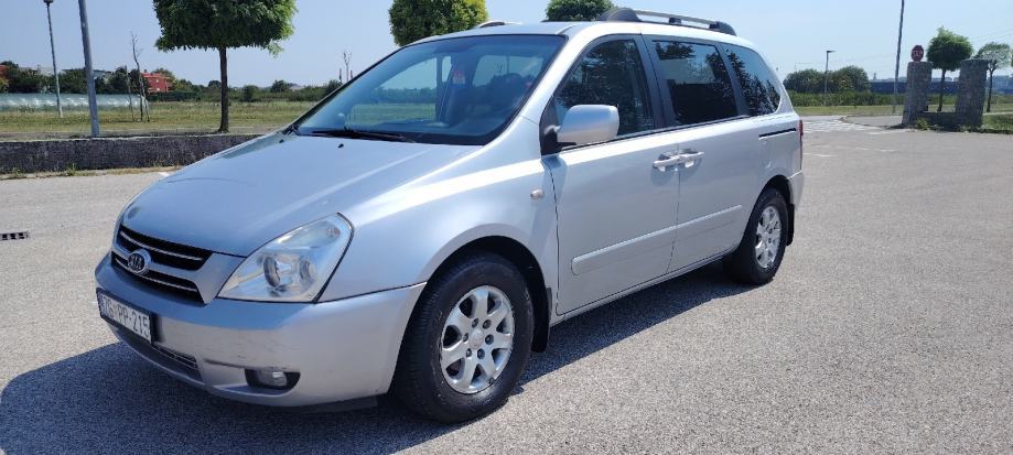 Kia Carnival 2,9 CRDi LX