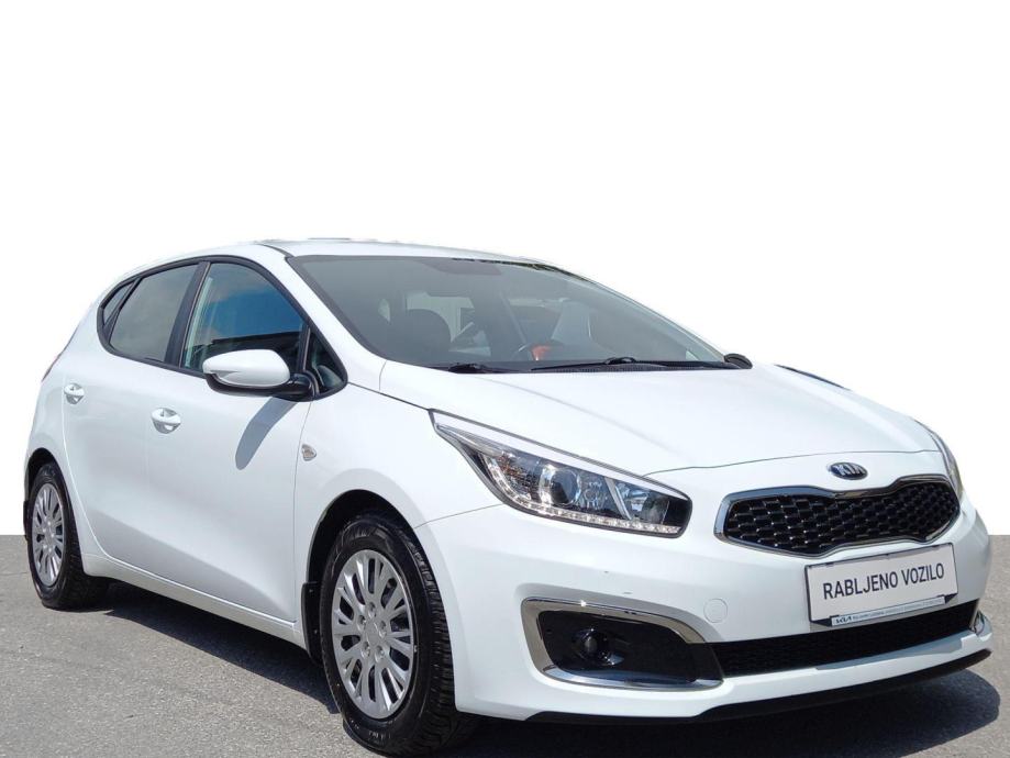 Kia Ceed Cvvt Lx Urban God