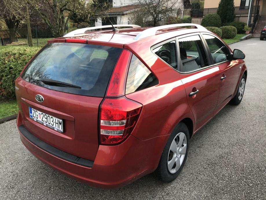 Kia ceed aux 2008