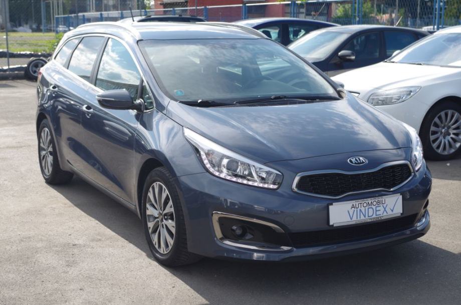 Kia ceed sw 2023