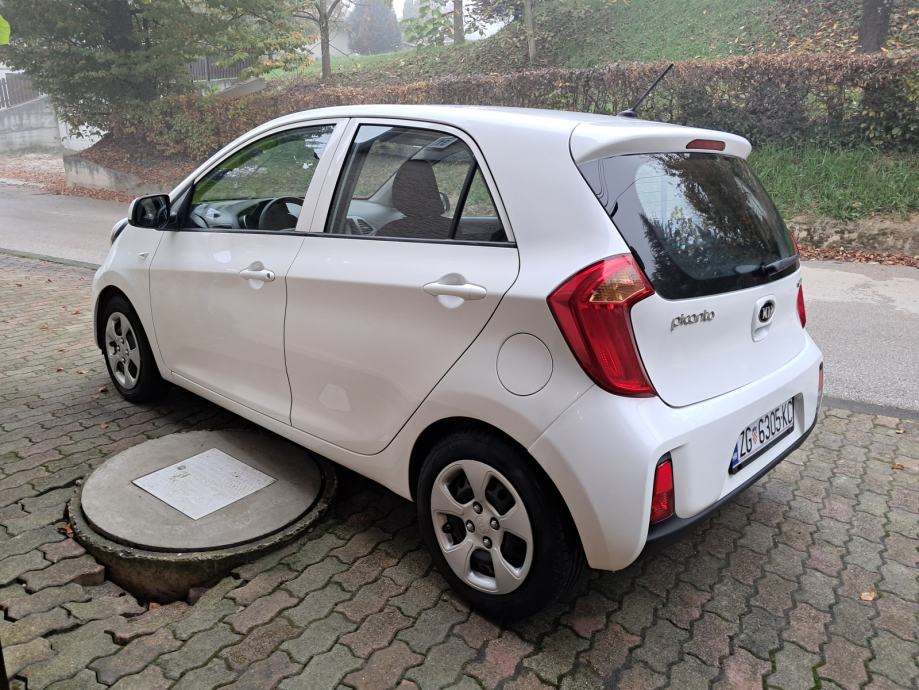 Kia Picanto  Registriran godinu dana!  47000km!!