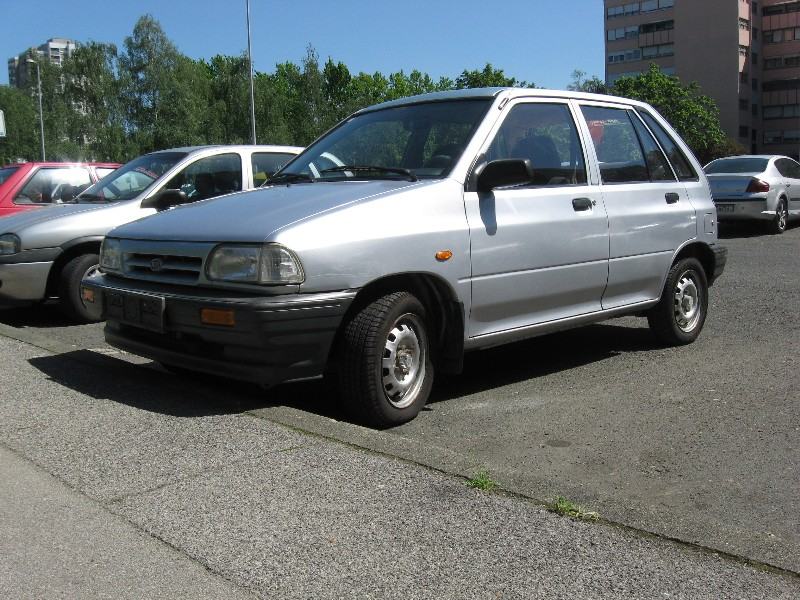 Kia pride 1999