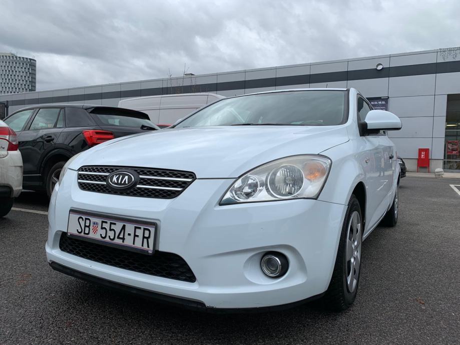 Kia Pro Ceed 1,4, 2009 God.